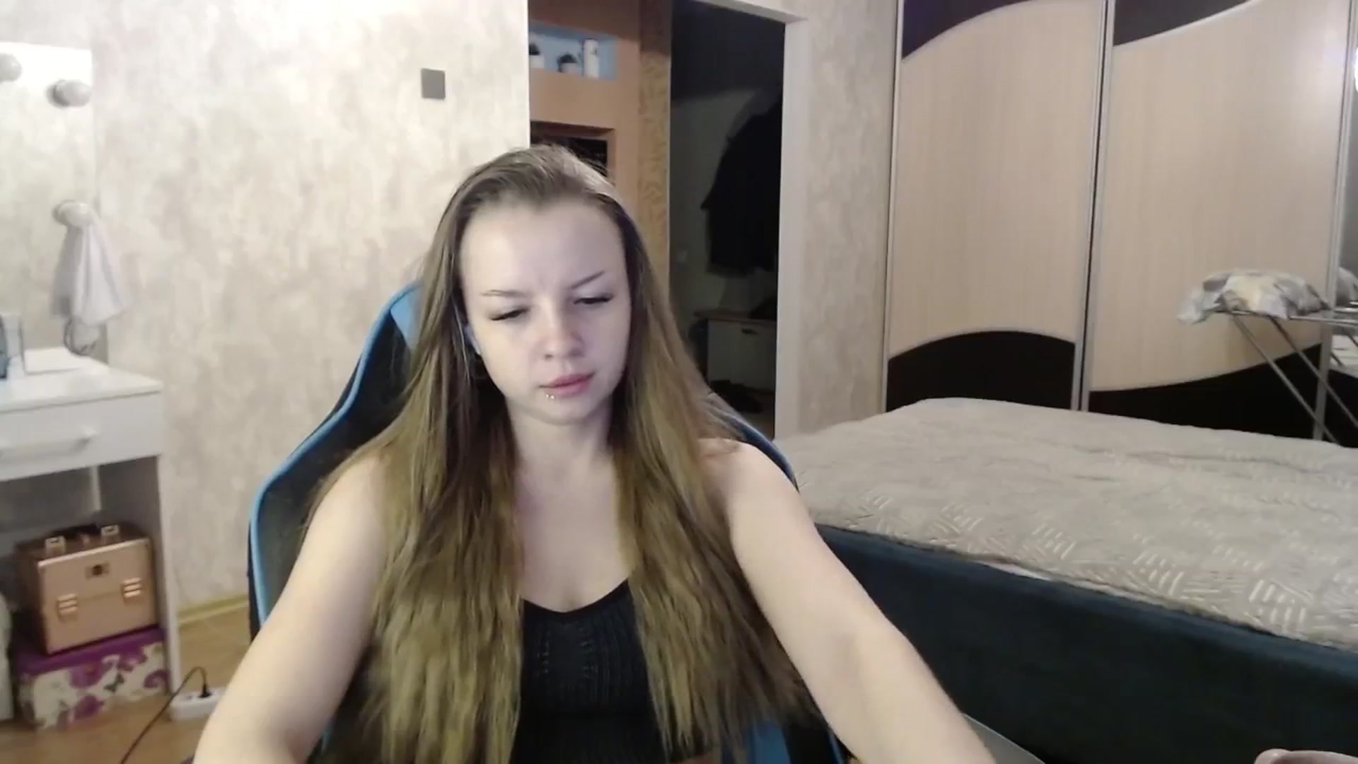 Gallery image thumbnail from Lio_noy's myfreecams stream on, 02/02/2025, 23:33 image 3 of 20