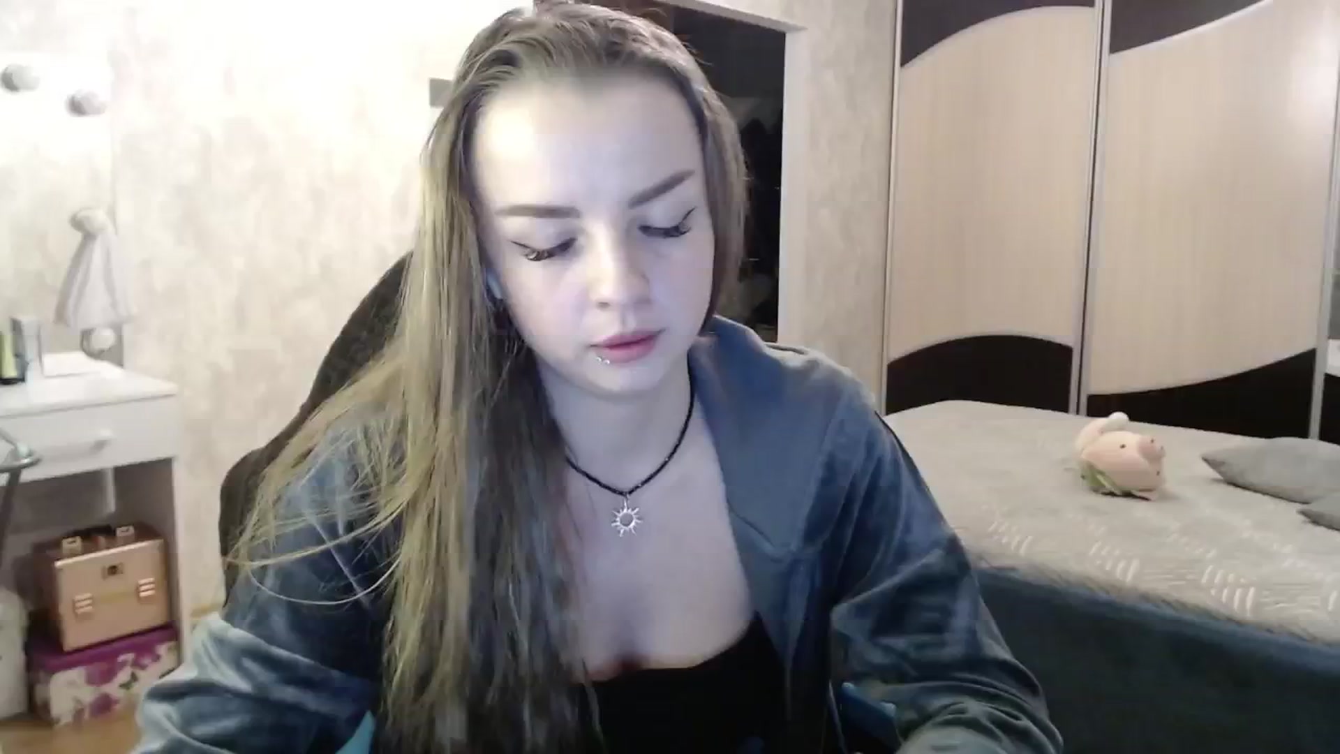 Gallery image thumbnail from Lio_noy's myfreecams stream on, 02/04/2025, 23:57 image 11 of 20