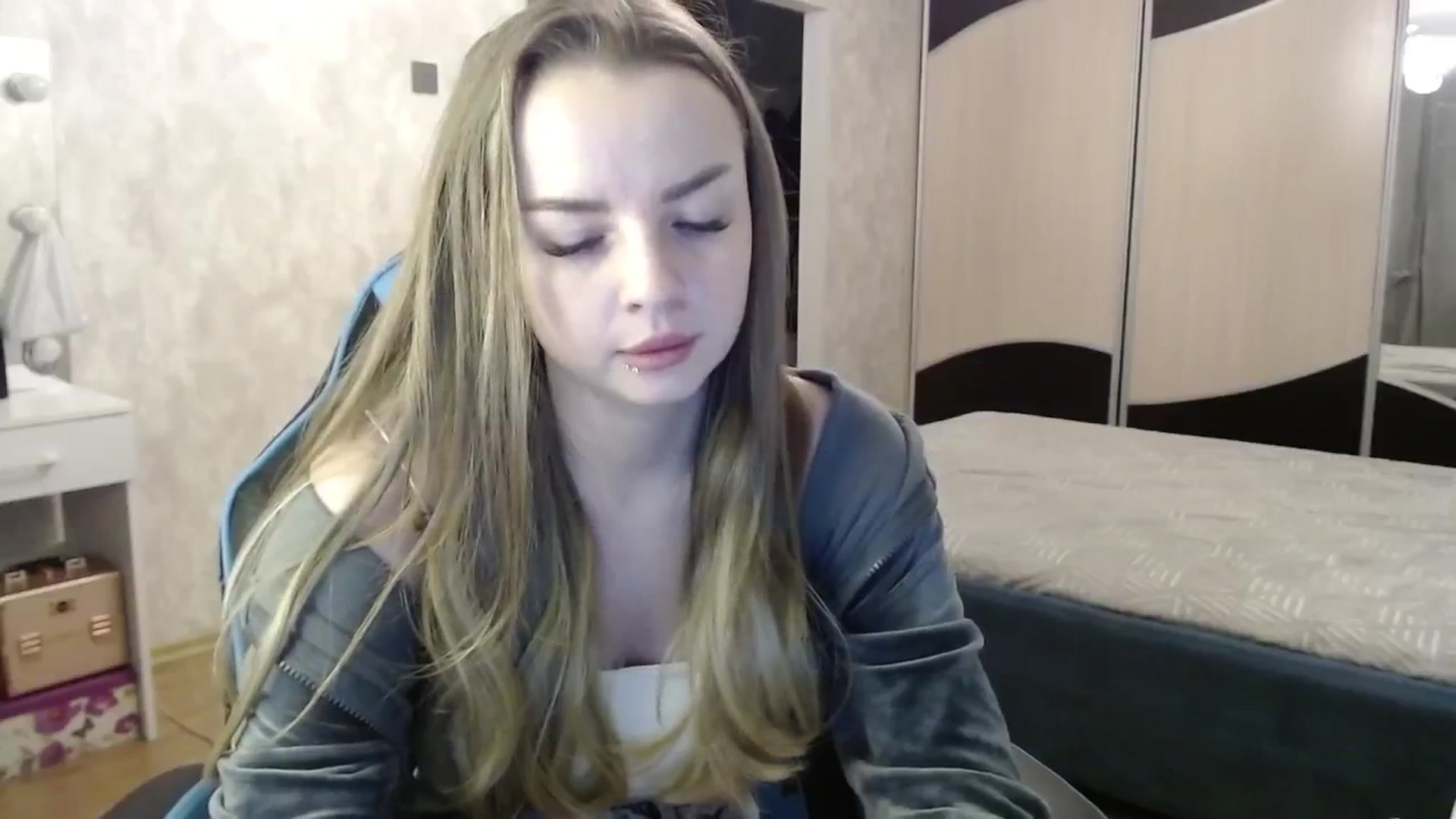 Gallery image thumbnail from Lio_noy's myfreecams stream on, 02/05/2025, 23:36 image 18 of 20