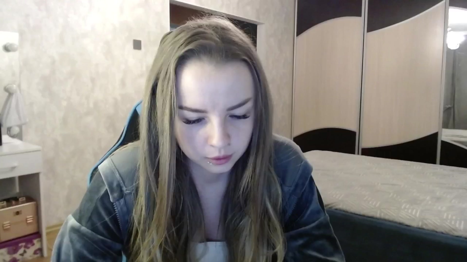 Gallery image thumbnail from Lio_noy's myfreecams stream on, 02/06/2025, 01:01 image 1 of 20
