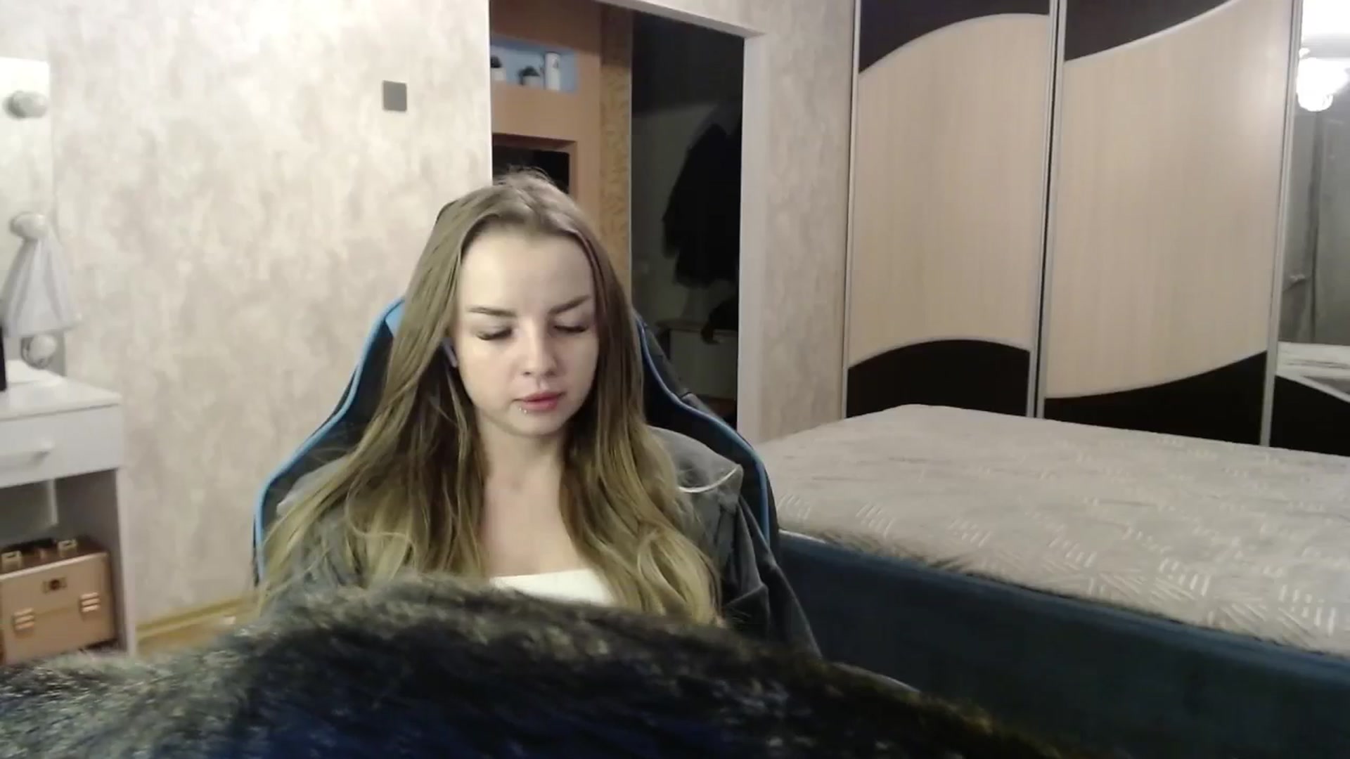 Gallery image thumbnail from Lio_noy's myfreecams stream on, 02/06/2025, 01:01 image 12 of 20