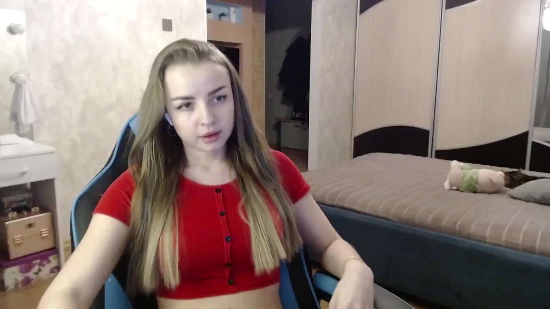 Gallery image thumbnail from Lio_noy's myfreecams stream on, 02/20/2025, 23:42 image 6 of 20
