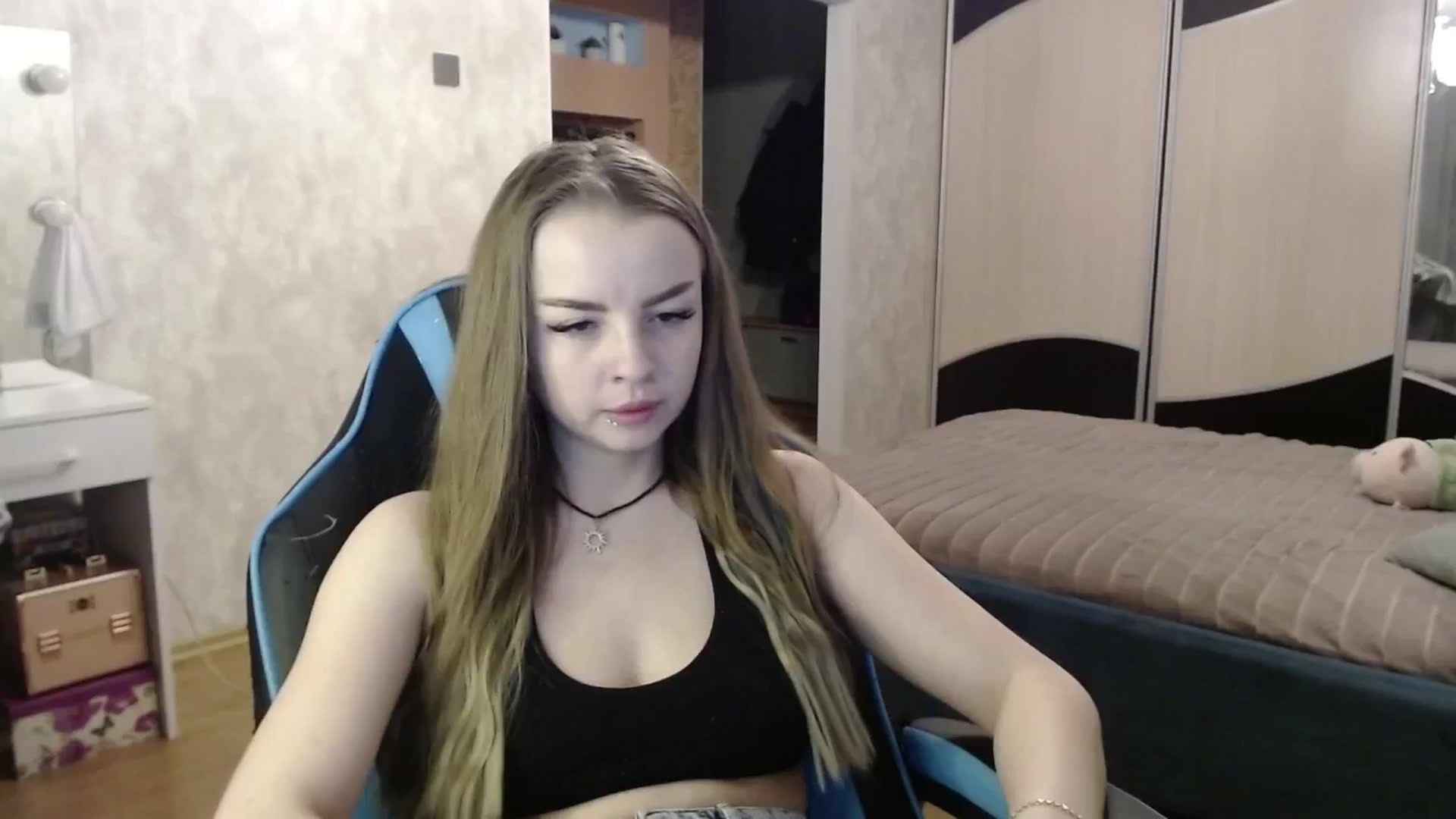 Gallery image thumbnail from Lio_noy's myfreecams stream on, 02/24/2025, 20:52 image 6 of 20