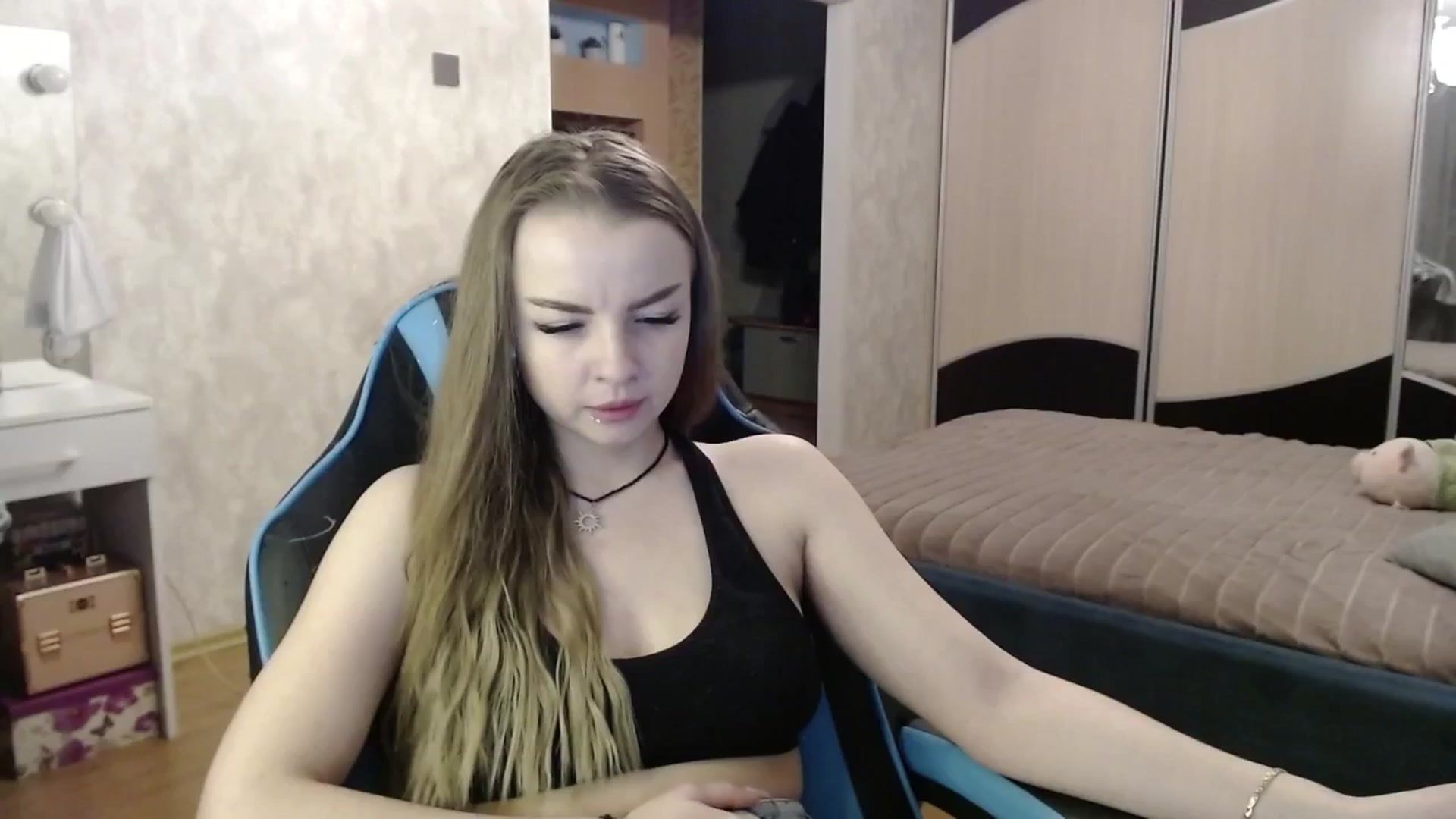 Gallery image thumbnail from Lio_noy's myfreecams stream on, 02/24/2025, 20:52 image 2 of 20
