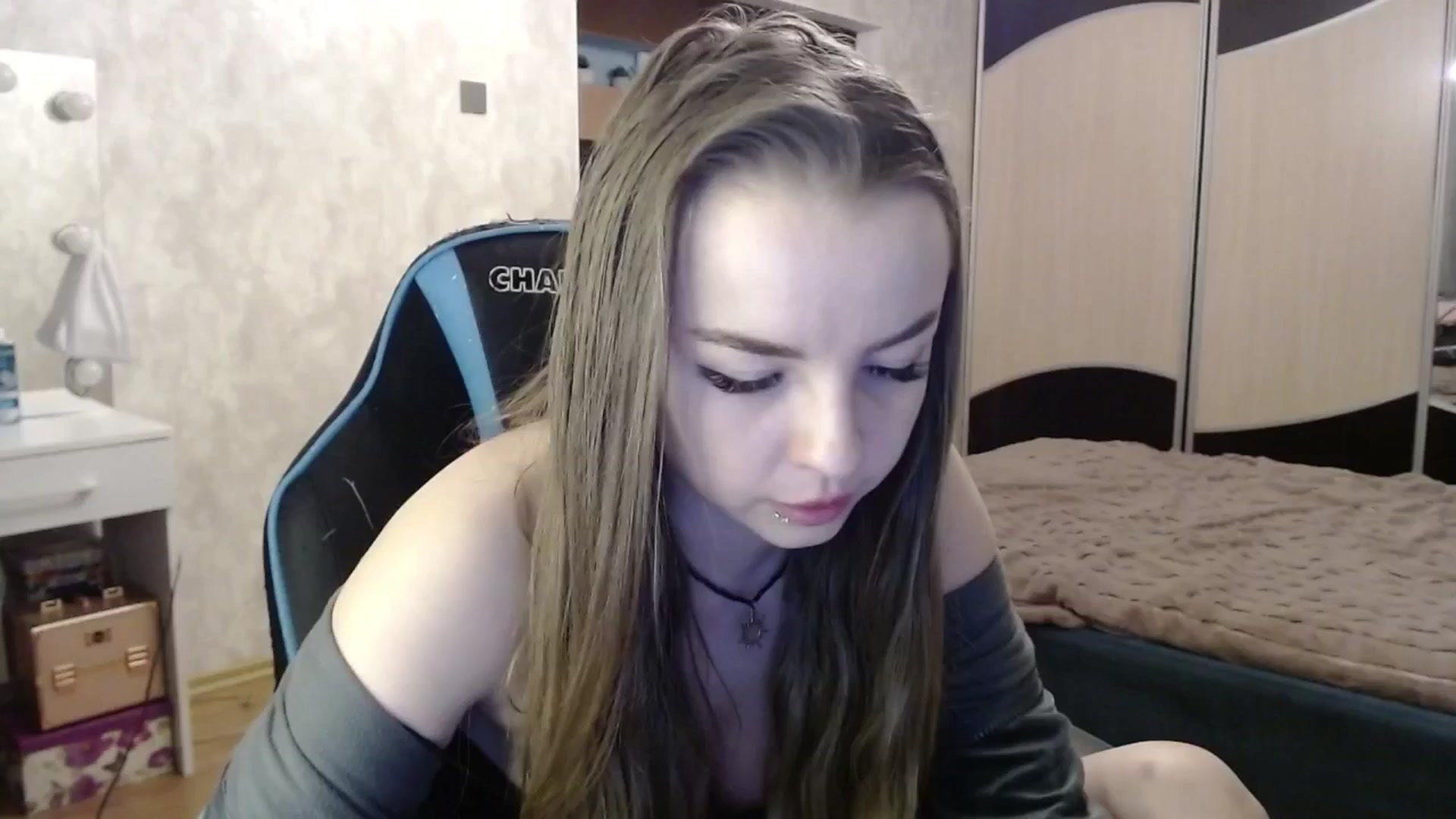 Gallery image thumbnail from Lio_noy's myfreecams stream on, 03/03/2025, 22:24 image 2 of 20