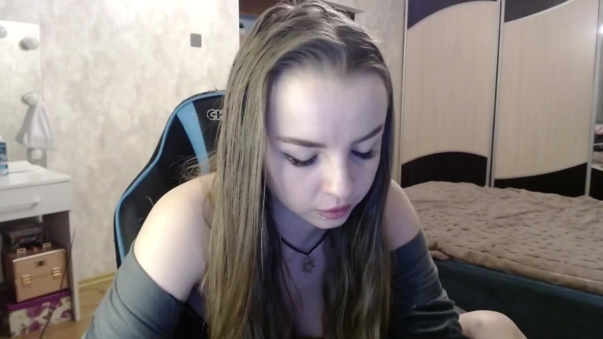 Gallery image thumbnail from Lio_noy's myfreecams stream on, 03/03/2025, 22:24 image 4 of 20