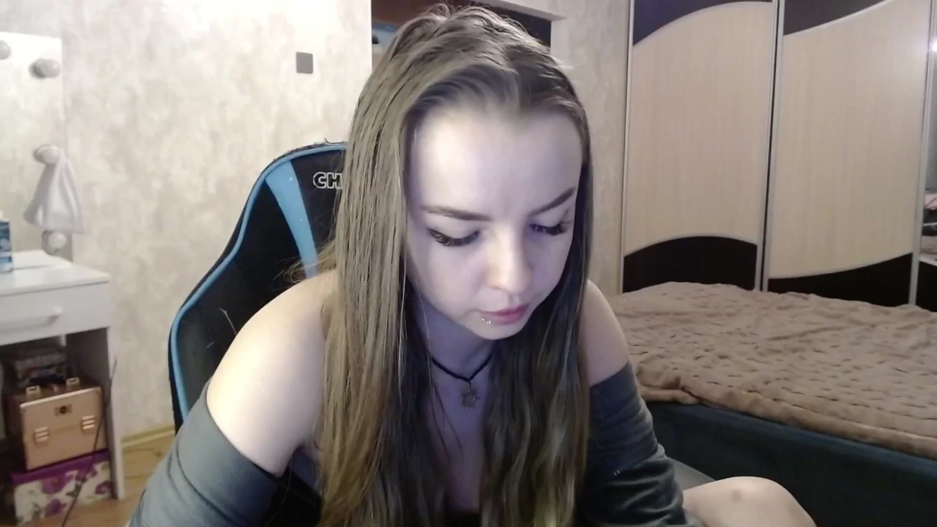 Gallery image thumbnail from Lio_noy's myfreecams stream on, 03/03/2025, 22:24 image 3 of 20
