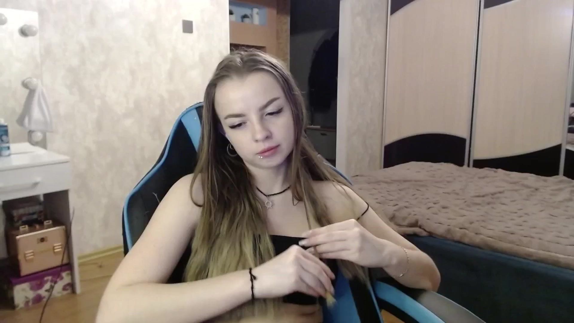 Gallery image thumbnail from Lio_noy's myfreecams stream on, 03/04/2025, 24:09 image 15 of 20