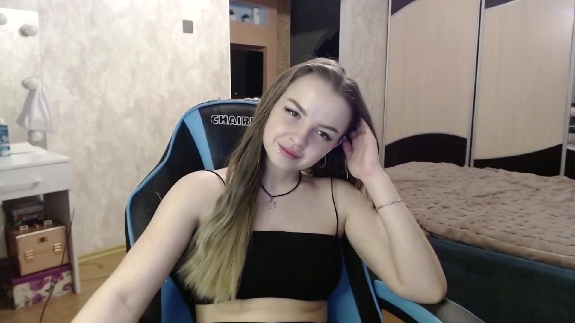 Gallery image thumbnail from Lio_noy's myfreecams stream on, 03/04/2025, 24:09 image 19 of 20