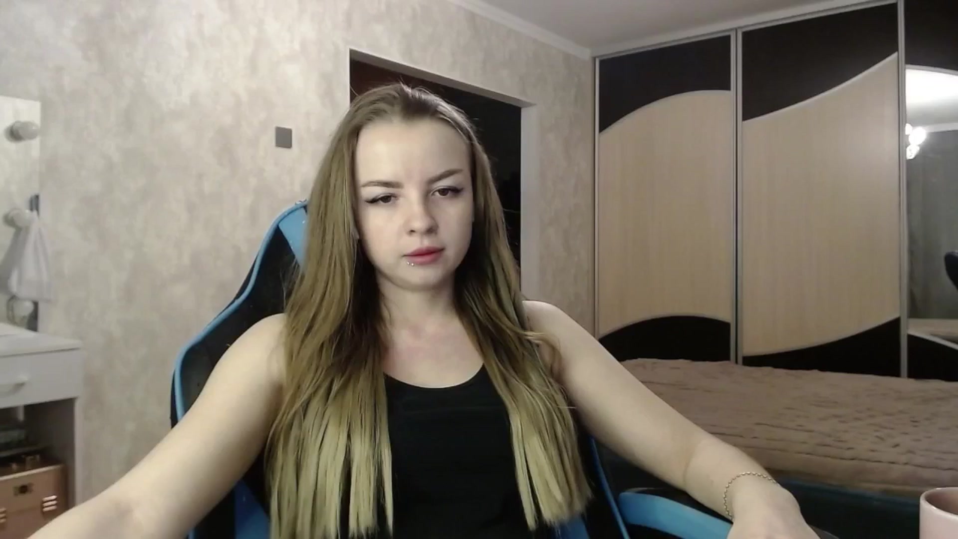 Gallery image thumbnail from Lio_noy's myfreecams stream on, 03/10/2025, 20:56 image 20 of 20