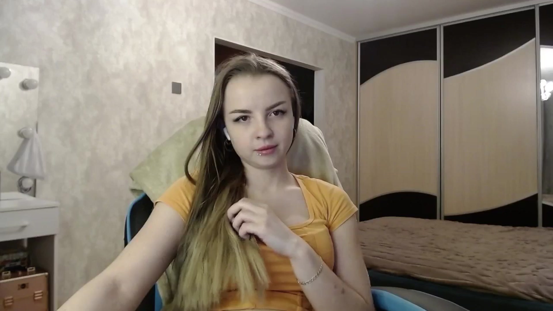 Gallery image thumbnail from Lio_noy's myfreecams stream on, 03/18/2025, 23:46 image 14 of 20
