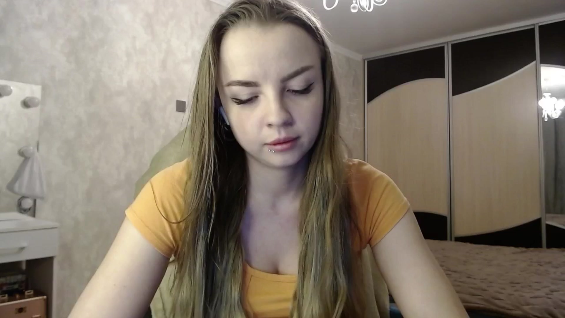 Gallery image thumbnail from Lio_noy's myfreecams stream on, 03/19/2025, 24:45 image 12 of 20