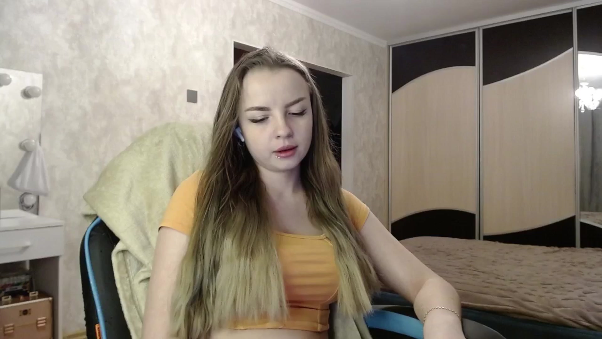 Gallery image thumbnail from Lio_noy's myfreecams stream on, 03/19/2025, 24:45 image 2 of 20