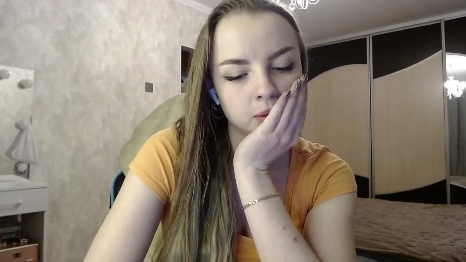 Gallery image thumbnail from Lio_noy's myfreecams stream on, 03/19/2025, 24:45 image 15 of 20