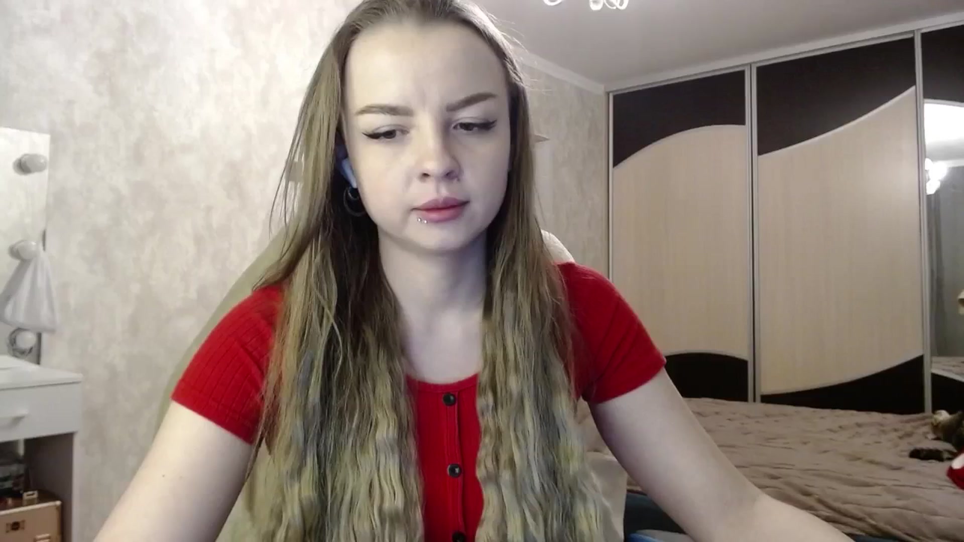 Gallery image thumbnail from Lio_noy's myfreecams stream on, 03/19/2025, 23:43 image 15 of 20