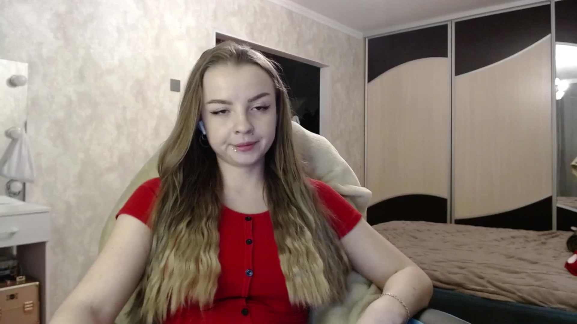 Gallery image thumbnail from Lio_noy's myfreecams stream on, 03/19/2025, 23:43 image 7 of 20