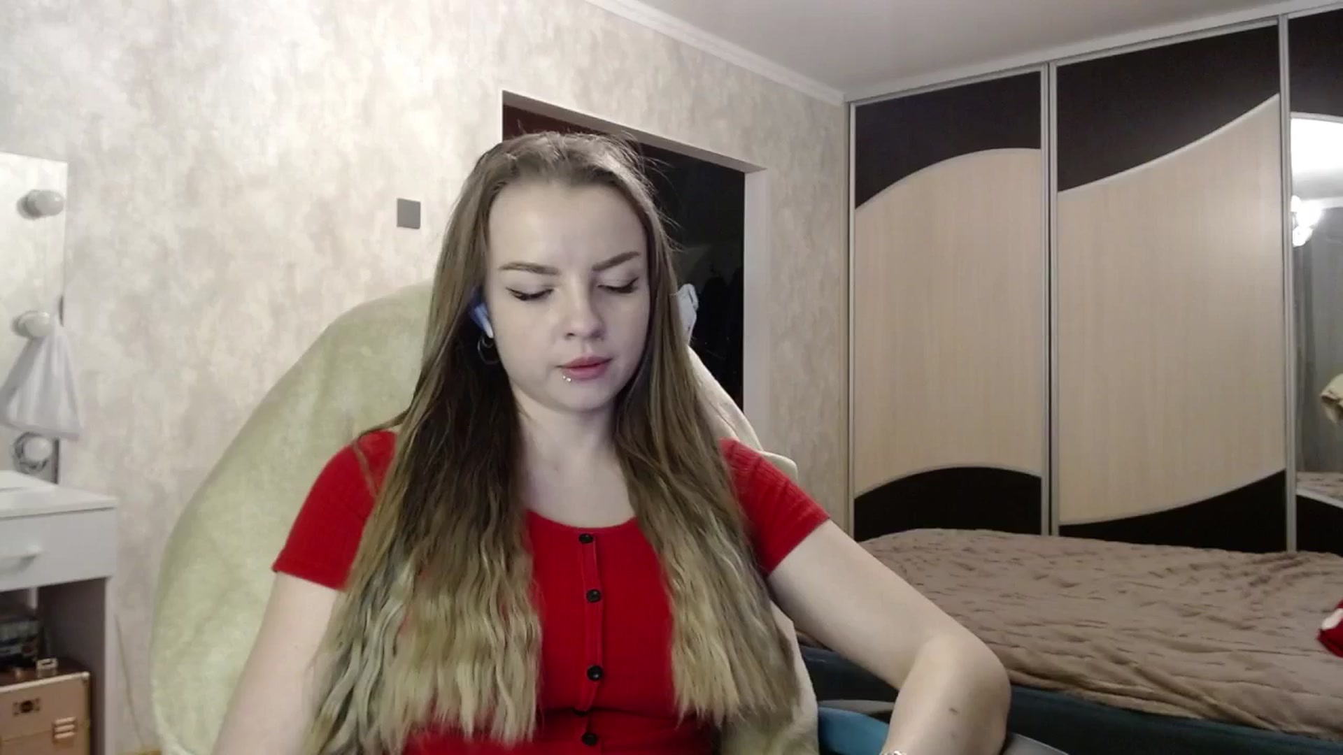 Gallery image thumbnail from Lio_noy's myfreecams stream on, 03/20/2025, 24:46 image 10 of 20
