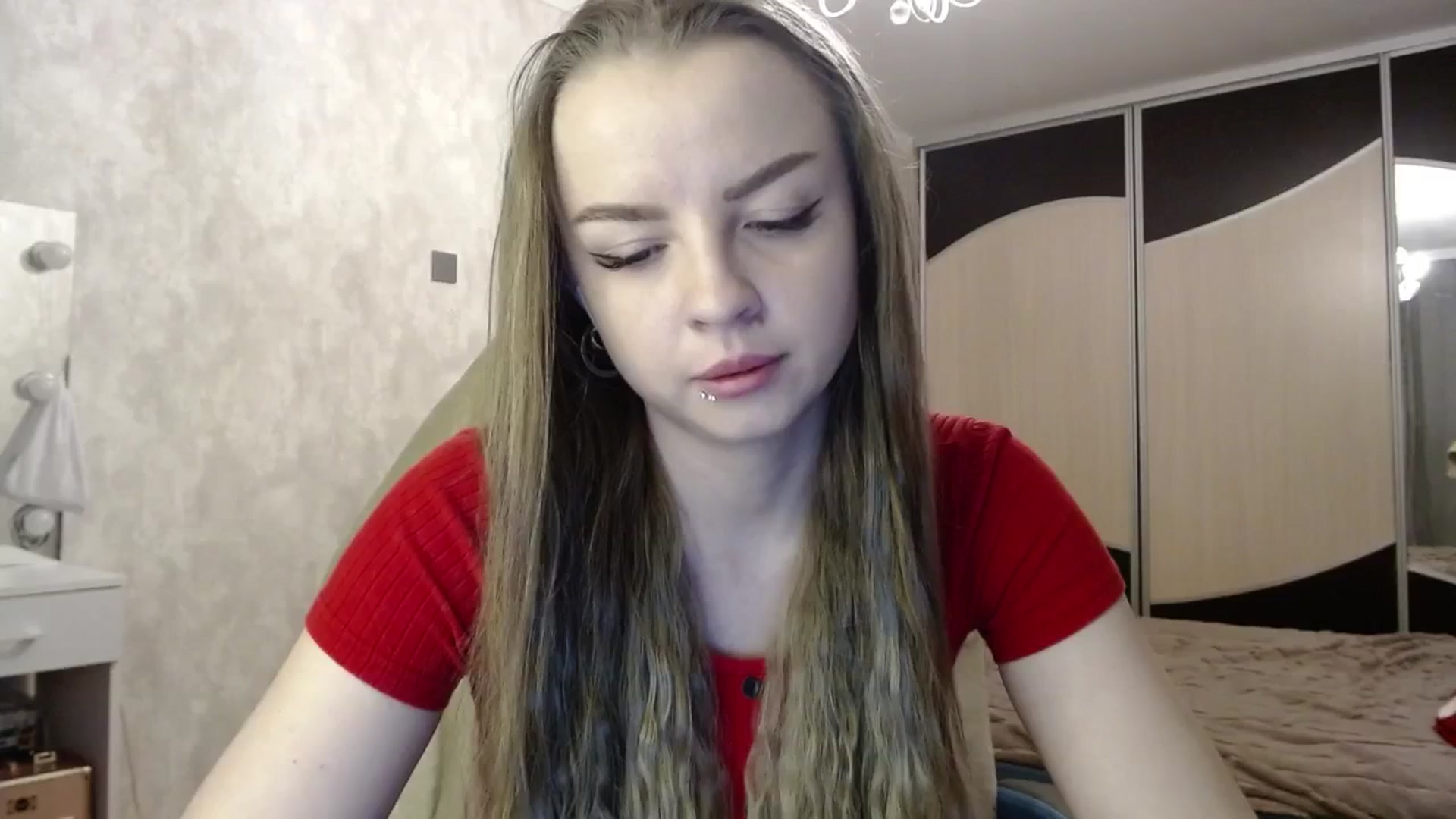 Gallery image thumbnail from Lio_noy's myfreecams stream on, 03/20/2025, 01:48 image 11 of 20