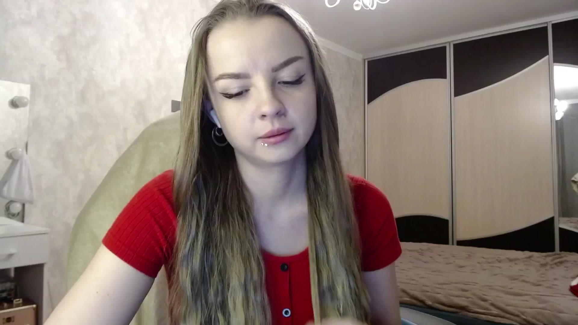 Gallery image thumbnail from Lio_noy's myfreecams stream on, 03/20/2025, 01:48 image 16 of 20