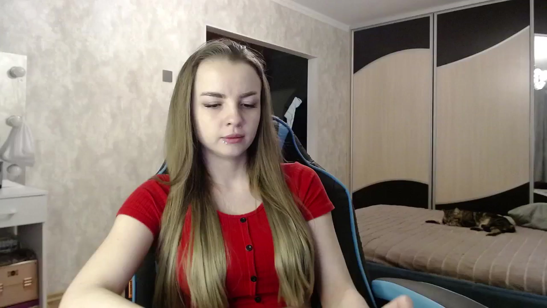 Gallery image thumbnail from Lio_noy's myfreecams stream on, 04/13/2025, 21:46 image 12 of 20