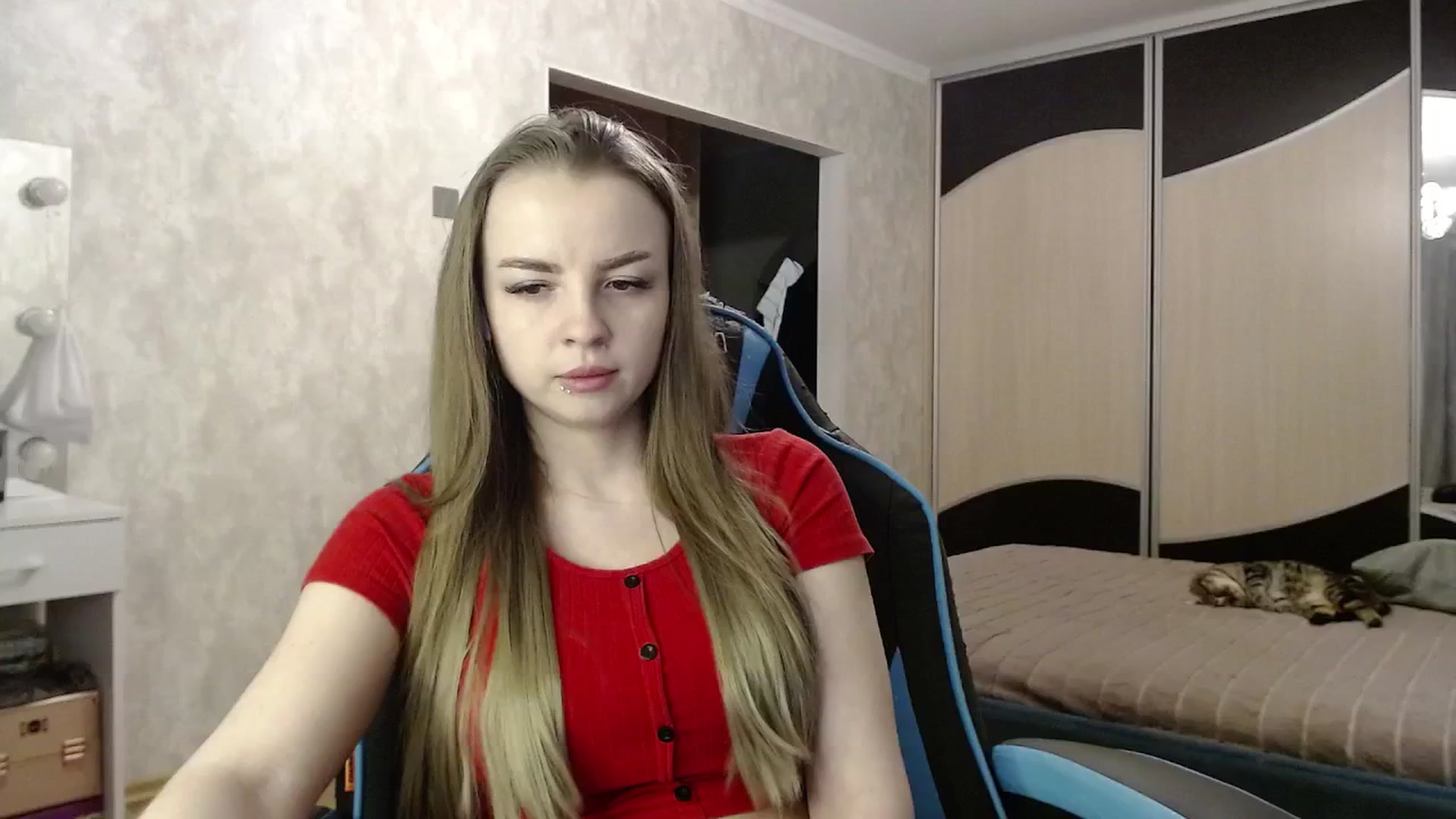Gallery image thumbnail from Lio_noy's myfreecams stream on, 04/13/2025, 21:46 image 14 of 20