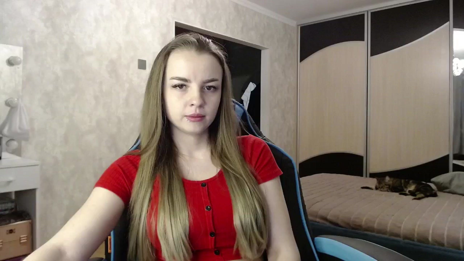 Gallery image thumbnail from Lio_noy's myfreecams stream on, 04/13/2025, 21:46 image 10 of 20