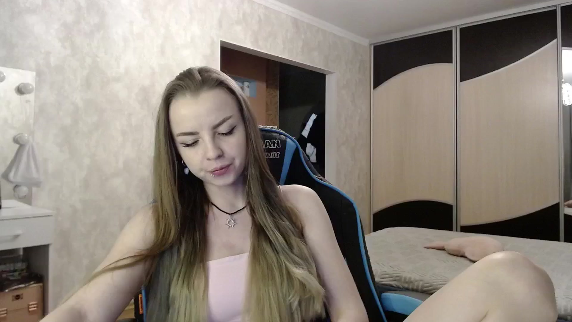 Gallery image thumbnail from Lio_noy's myfreecams stream on, 04/21/2025, 21:53 image 1 of 20