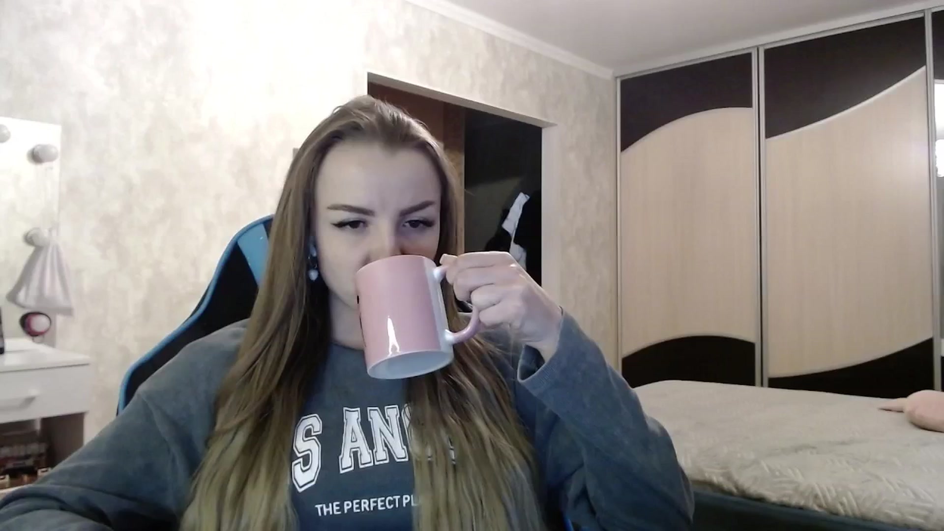 Gallery image thumbnail from Lio_noy's myfreecams stream on, 04/26/2025, 23:46 image 11 of 20