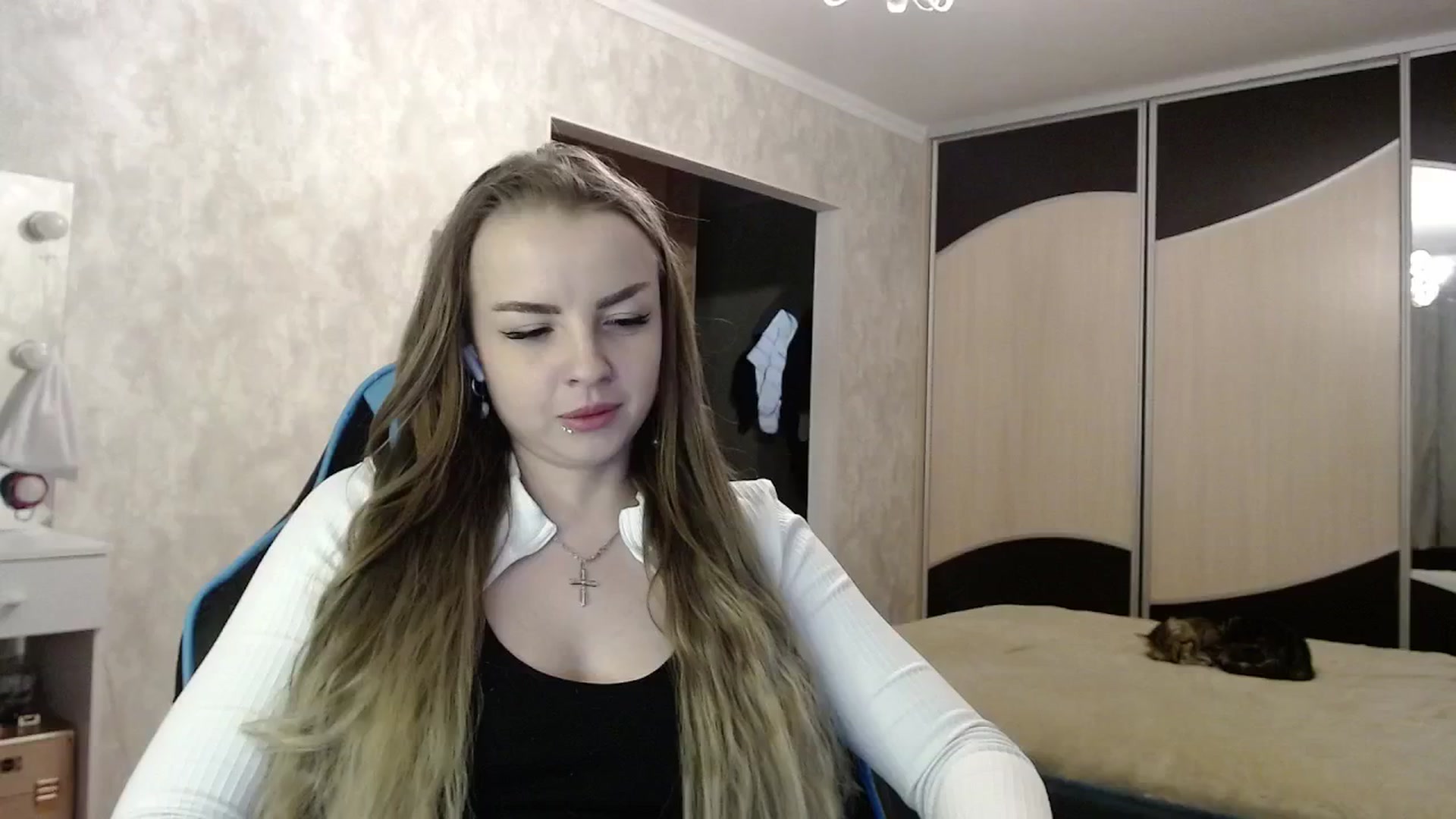 Gallery image thumbnail from Lio_noy's myfreecams stream on, 05/02/2025, 22:55 image 3 of 20