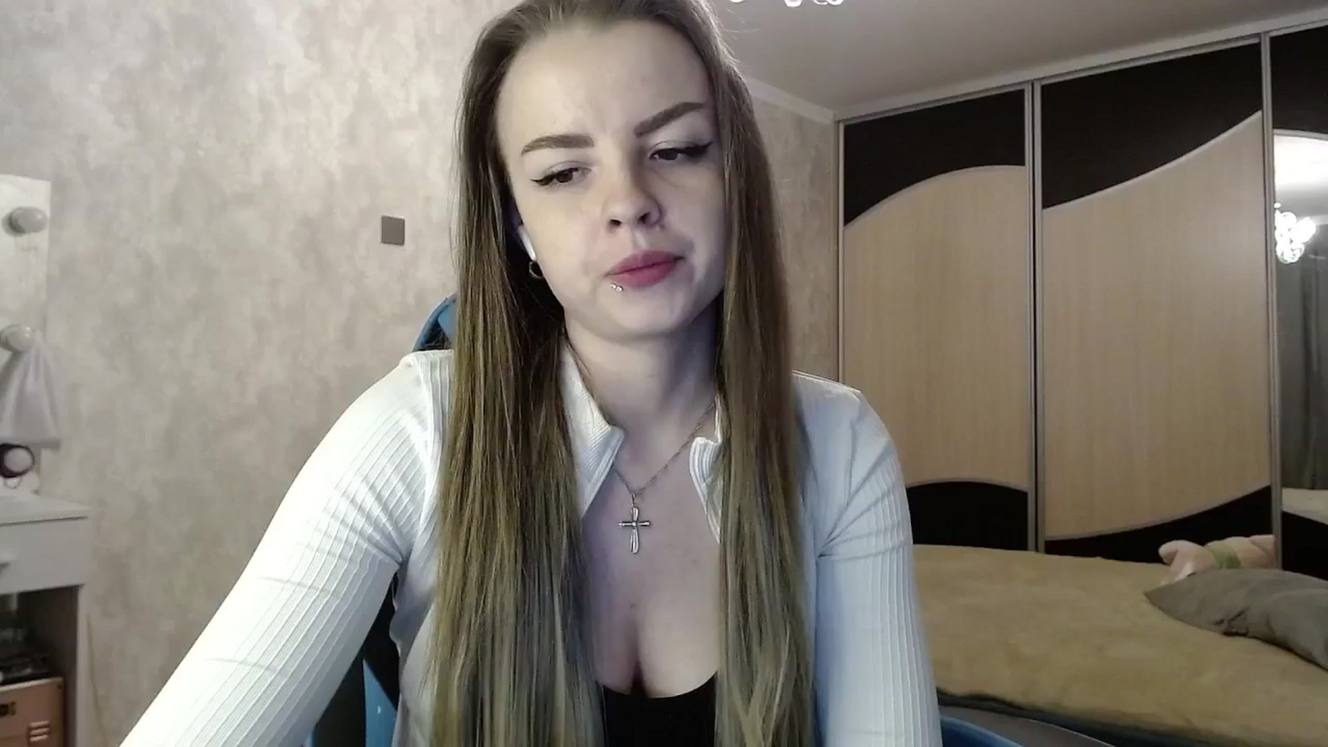 Gallery image thumbnail from Lio_noy's myfreecams stream on, 05/06/2025, 22:01 image 11 of 20