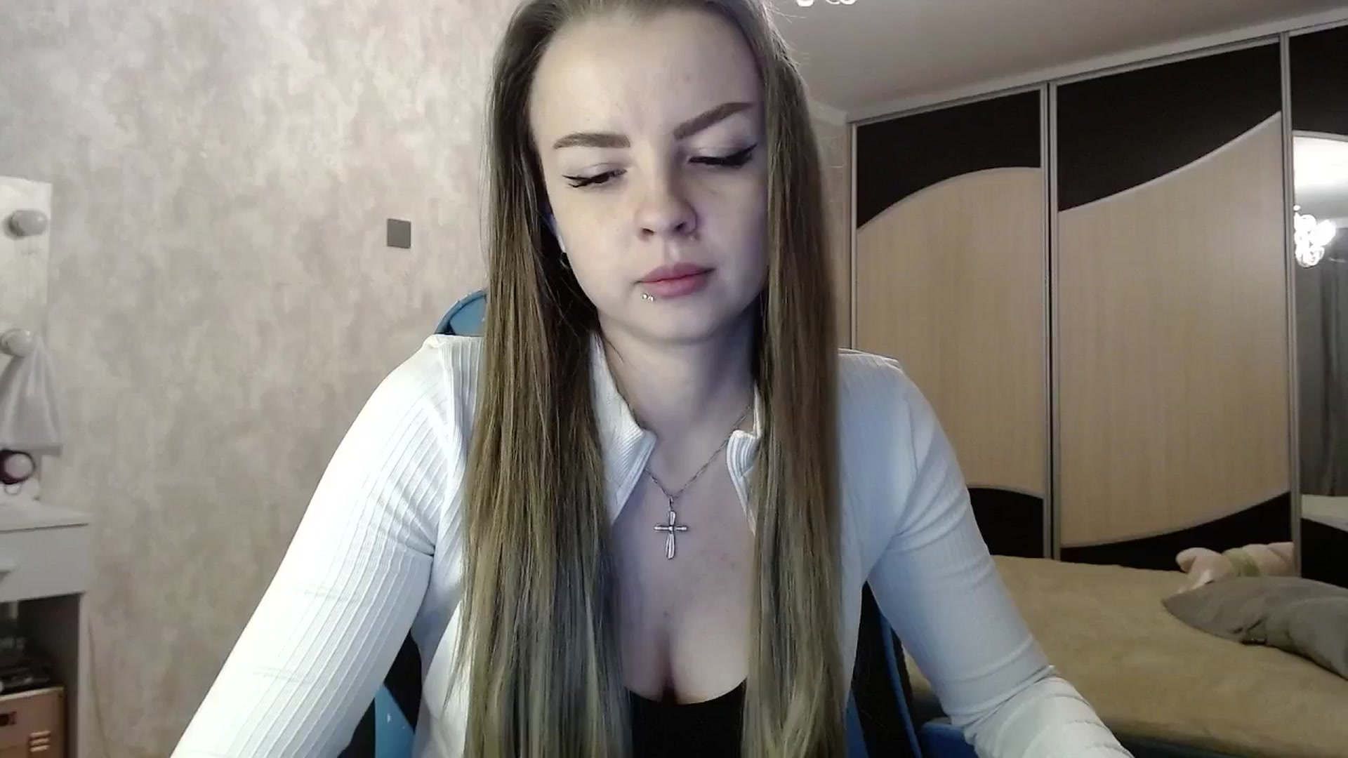 Gallery image thumbnail from Lio_noy's myfreecams stream on, 05/06/2025, 22:01 image 8 of 20