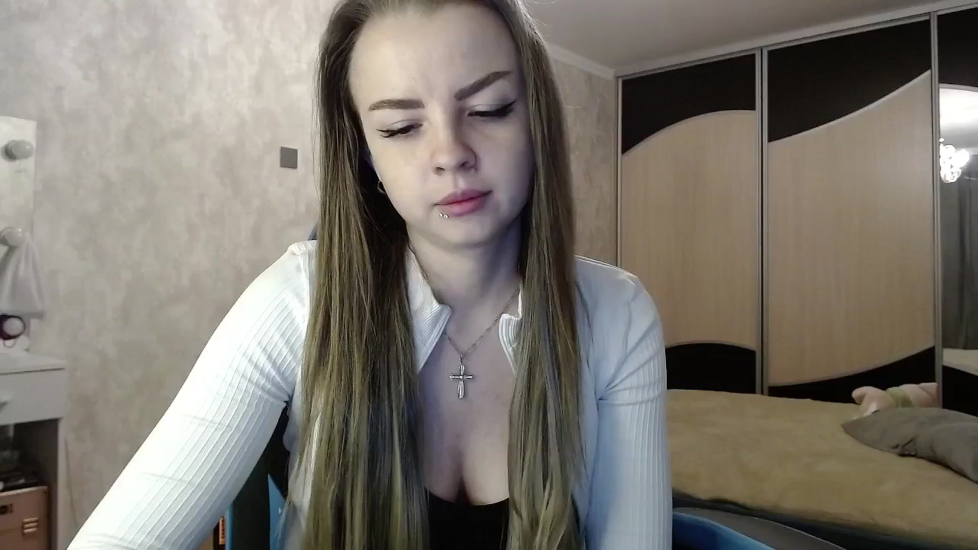 Gallery image thumbnail from Lio_noy's myfreecams stream on, 05/06/2025, 22:01 image 5 of 20