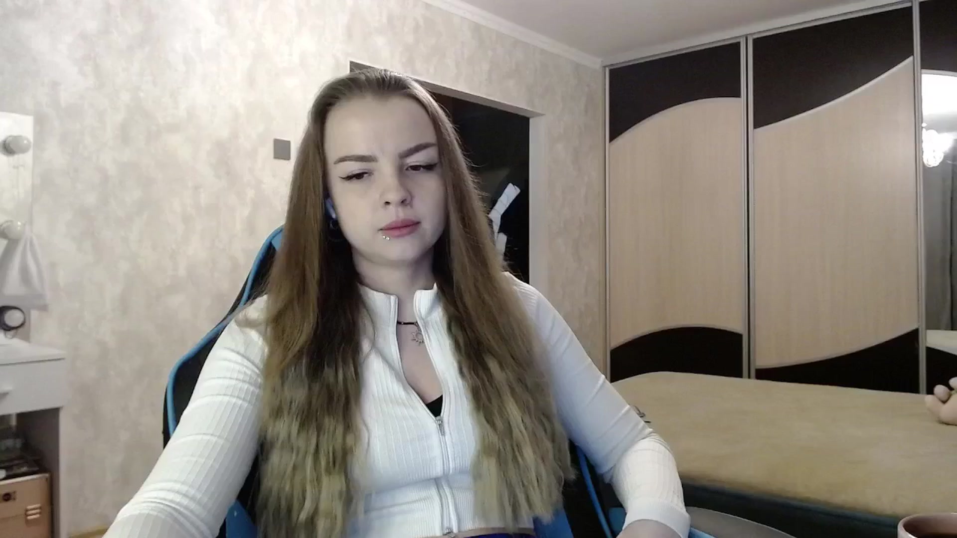 Gallery image thumbnail from Lio_noy's myfreecams stream on, 05/12/2025, 22:25 image 1 of 20