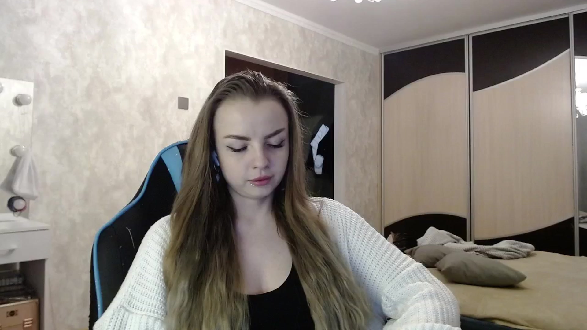 Gallery image thumbnail from Lio_noy's myfreecams stream on, 05/14/2025, 23:25 image 3 of 20
