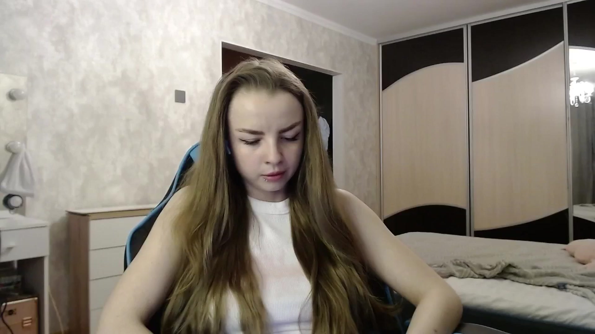 Gallery image thumbnail from Lio_noy's myfreecams stream on, 05/24/2025, 22:29 image 10 of 20