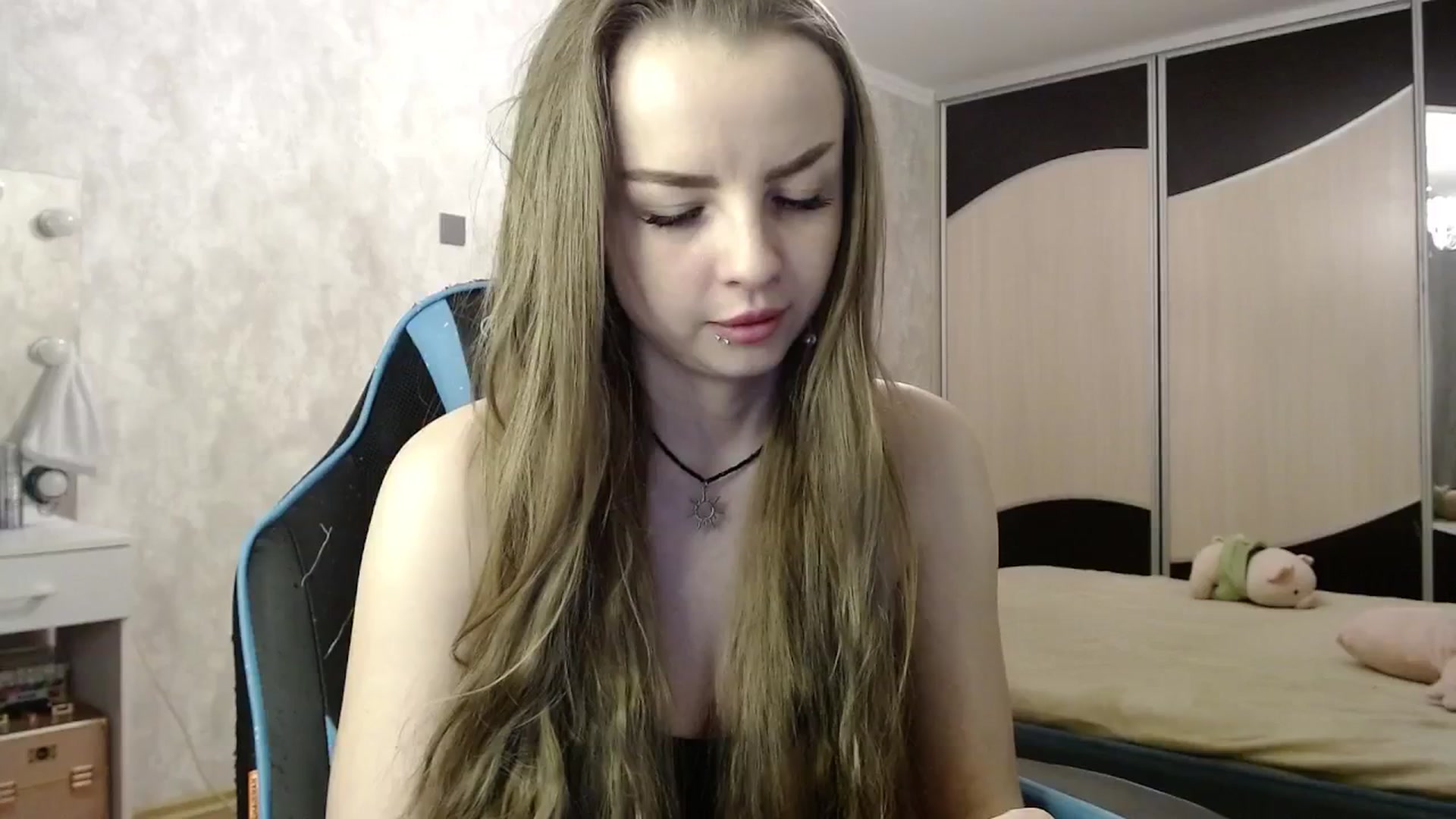 Gallery image thumbnail from Lio_noy's myfreecams stream on, 05/26/2025, 23:18 image 6 of 20