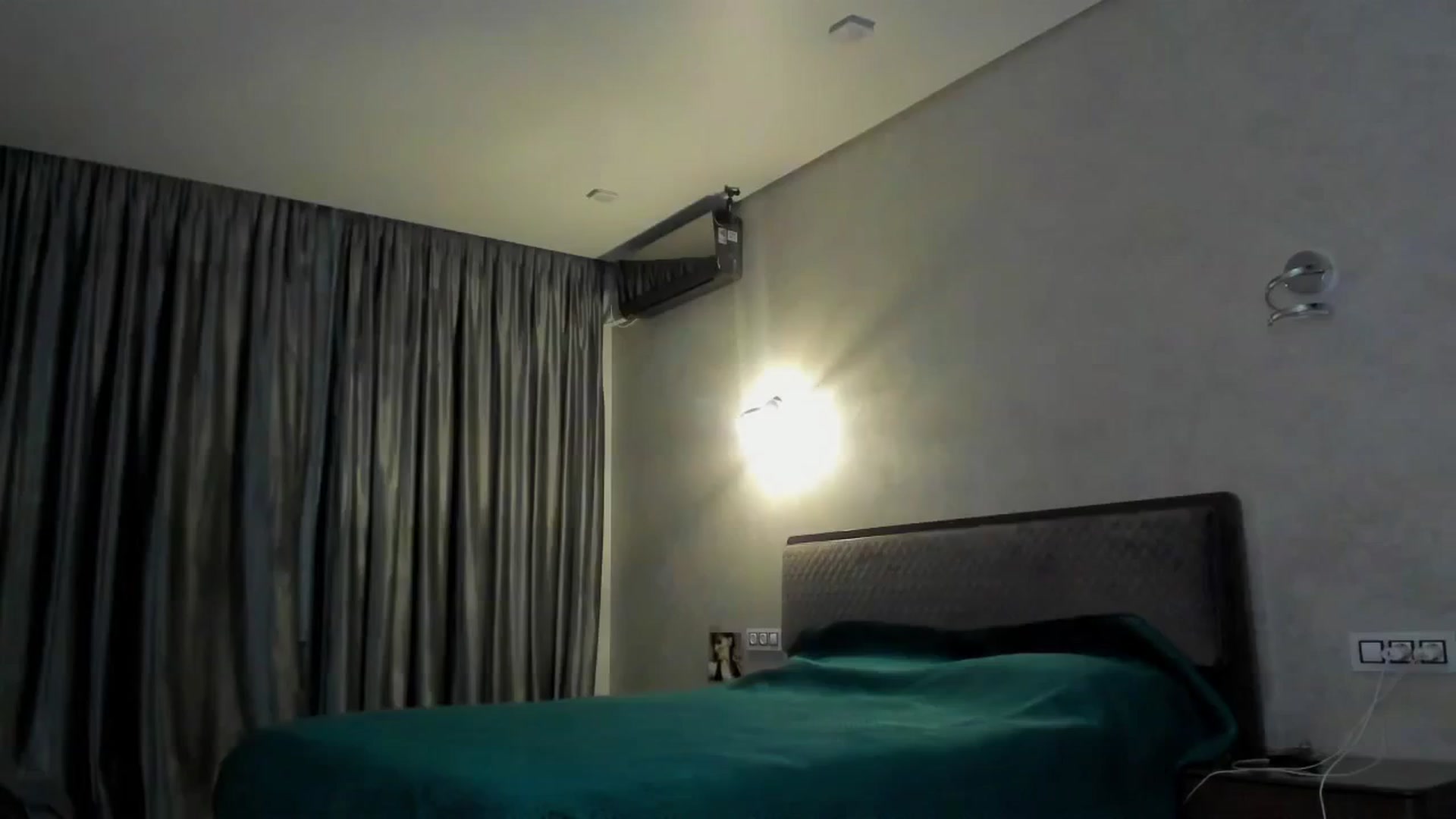 Gallery image thumbnail from LionessK's myfreecams stream on, 05/07/2024, 21:09 image 12 of 20