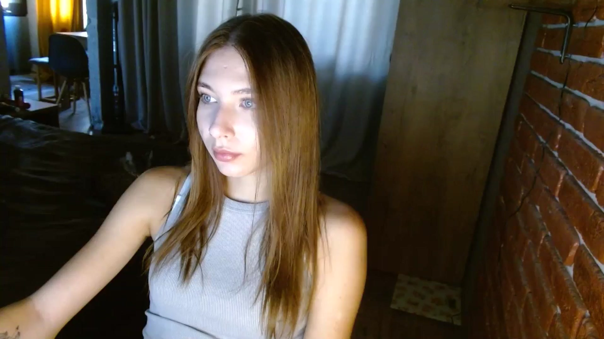 Gallery image thumbnail from LiraFox's myfreecams stream on, 09/02/2025, 14:06 image 12 of 20