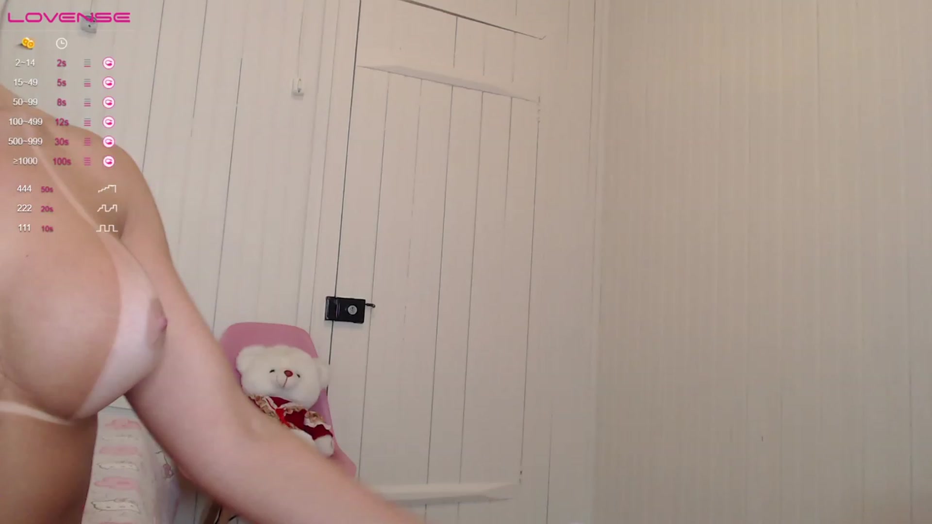 Gallery image thumbnail from LisElla's myfreecams stream on, 06/06/2023, 03:13 image 3 of 20