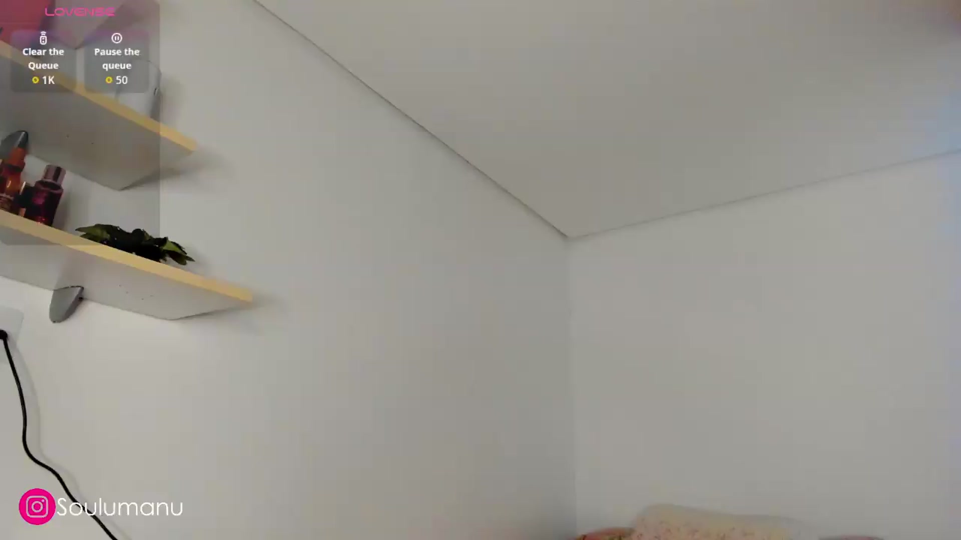 Gallery image thumbnail from LisElla's myfreecams stream on, 05/27/2026, 24:46 image 13 of 20