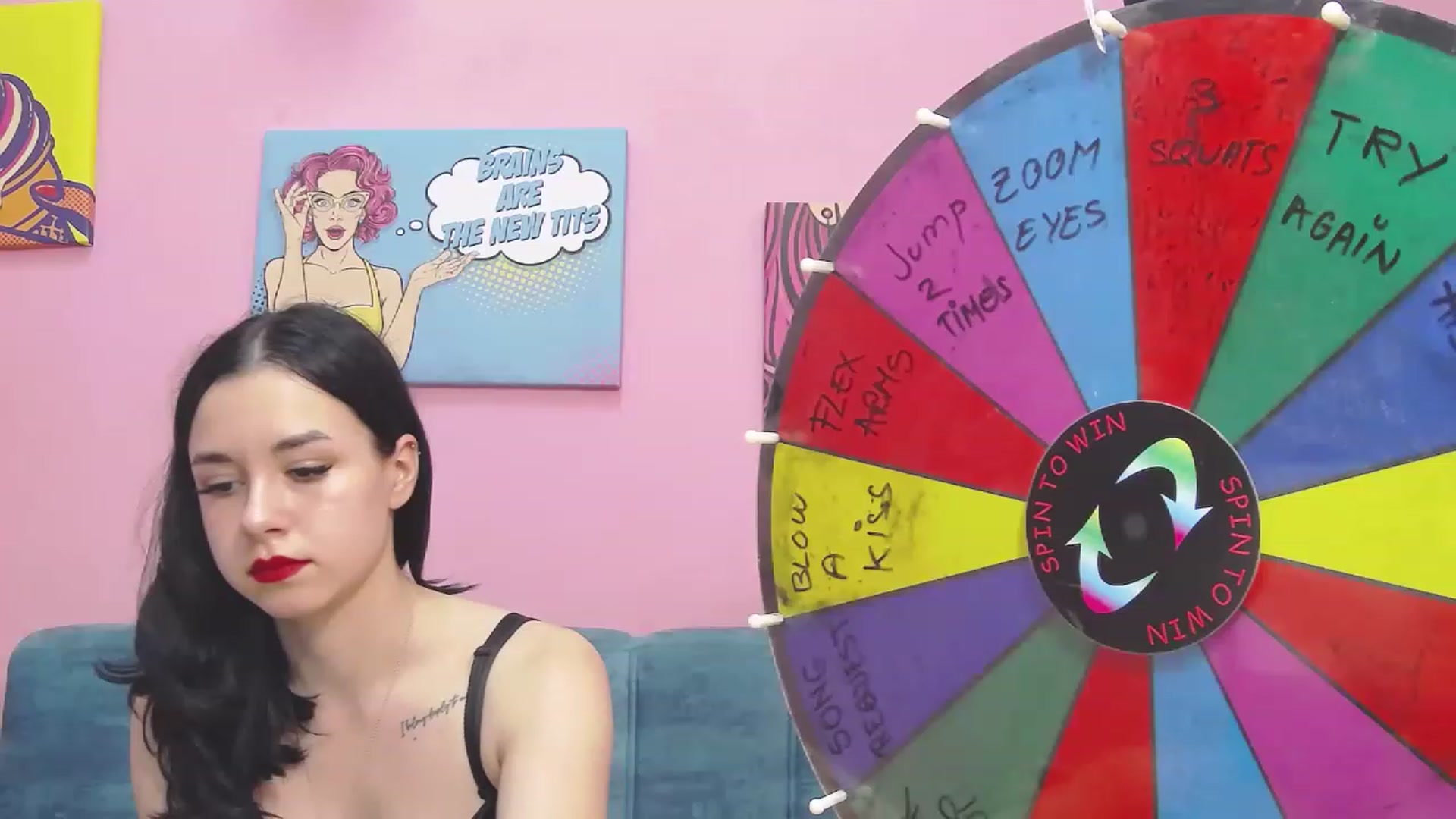 Gallery image thumbnail from LisaDance's myfreecams stream on, 05/24/2023, 16:12 image 14 of 20