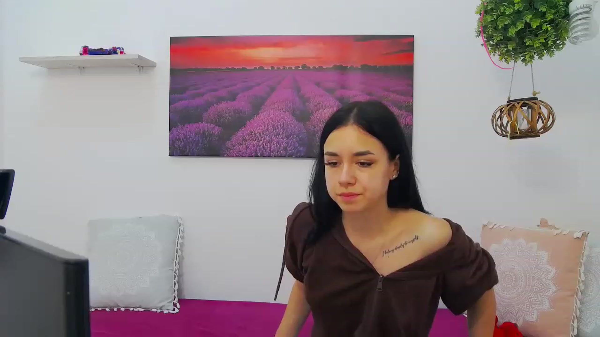 Gallery image thumbnail from LisaDance's myfreecams stream on, 06/01/2023, 15:53 image 9 of 20