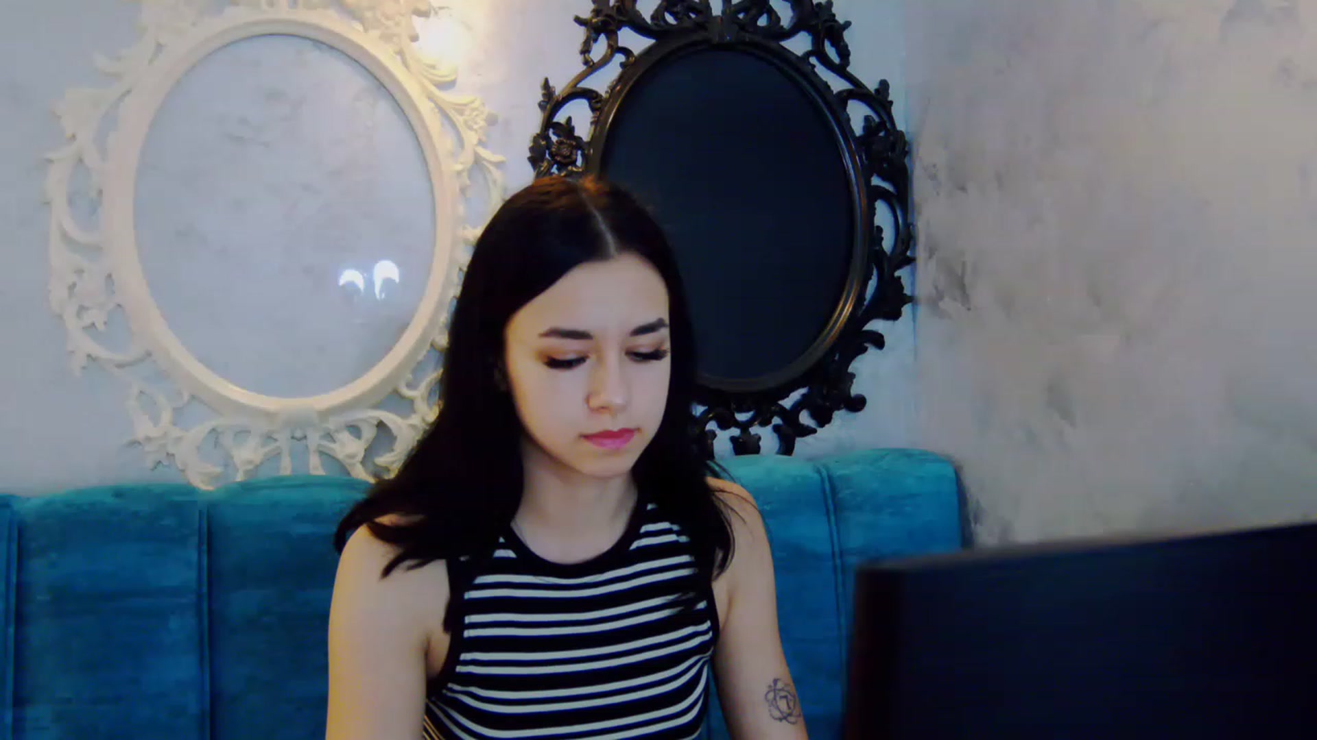Gallery image thumbnail from LisaDance's myfreecams stream on, 06/10/2023, 14:02 image 16 of 20