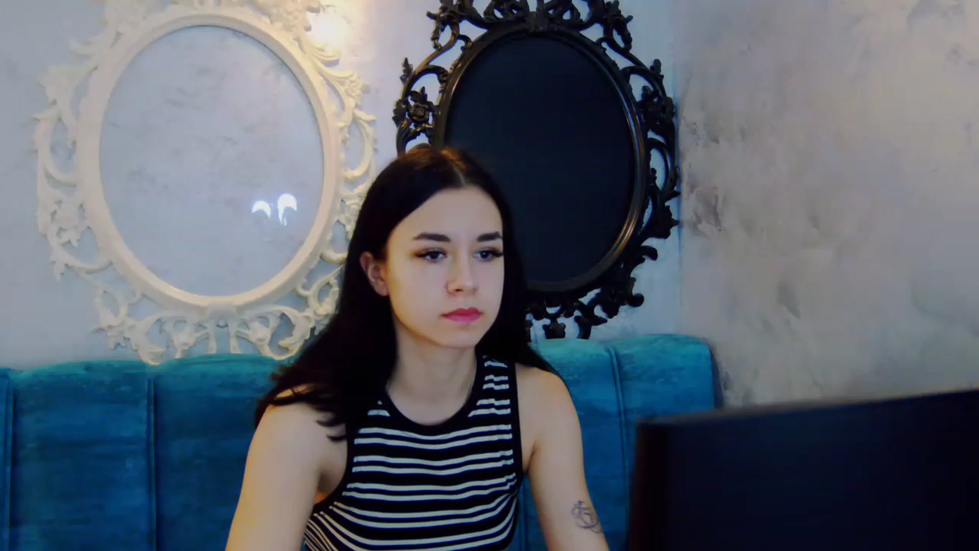 Gallery image thumbnail from LisaDance's myfreecams stream on, 06/10/2023, 14:02 image 9 of 20