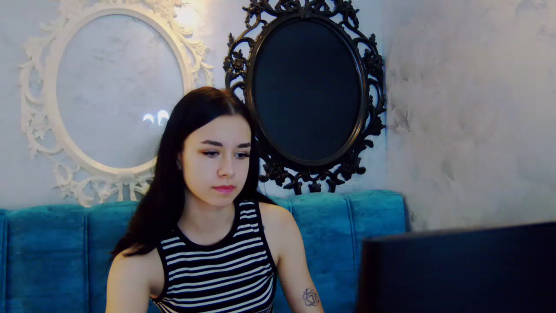 Gallery image thumbnail from LisaDance's myfreecams stream on, 06/10/2023, 14:02 image 13 of 20