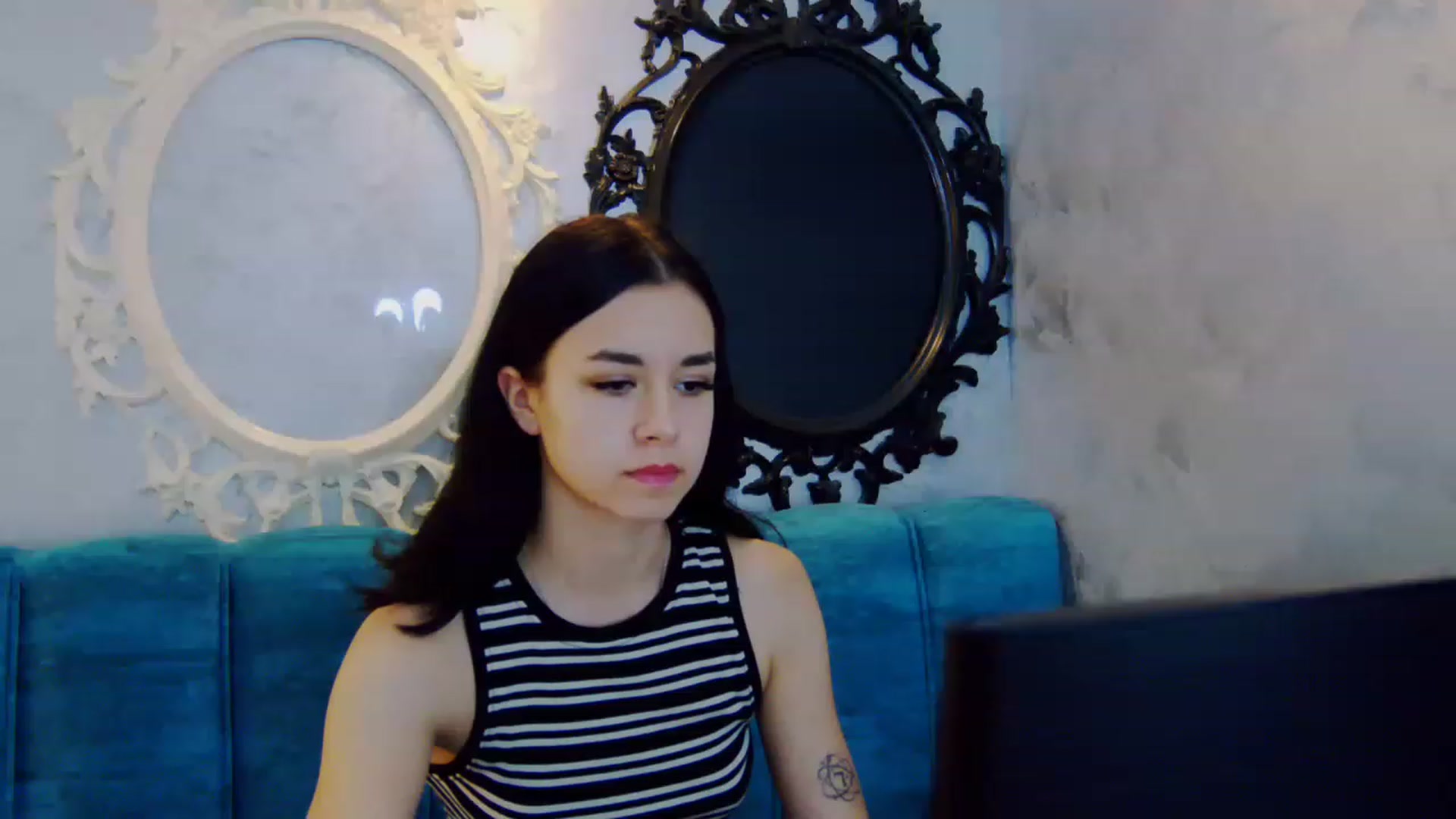 Gallery image thumbnail from LisaDance's myfreecams stream on, 06/10/2023, 14:02 image 6 of 20