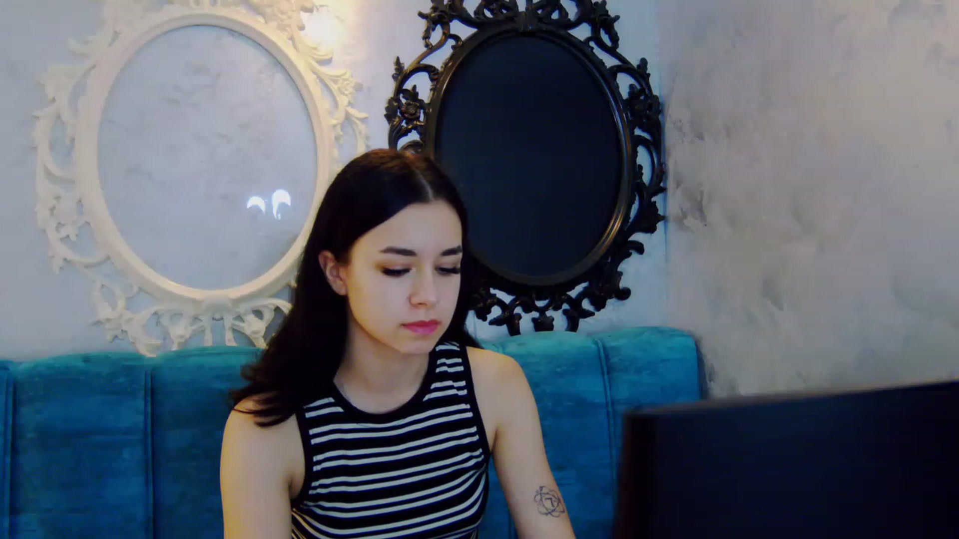 Gallery image thumbnail from LisaDance's myfreecams stream on, 06/10/2023, 14:02 image 8 of 20