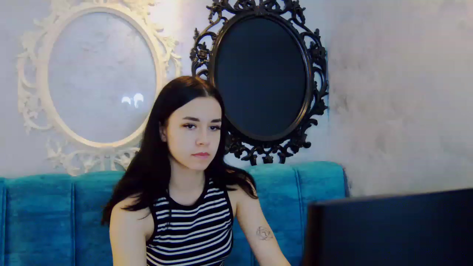 Gallery image thumbnail from LisaDance's myfreecams stream on, 06/10/2023, 16:44 image 7 of 20