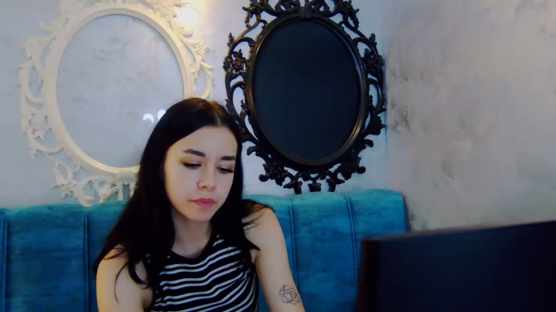 Gallery image thumbnail from LisaDance's myfreecams stream on, 06/10/2023, 16:44 image 5 of 20