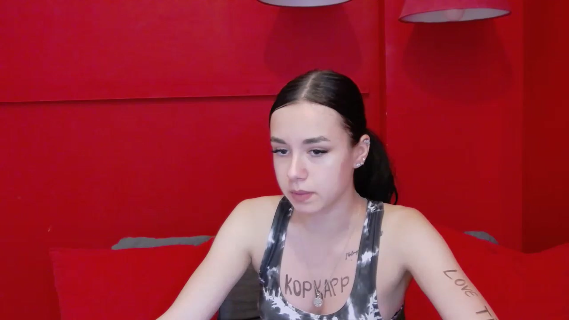 Gallery image thumbnail from LisaDance's myfreecams stream on, 06/14/2023, 16:41 image 16 of 20